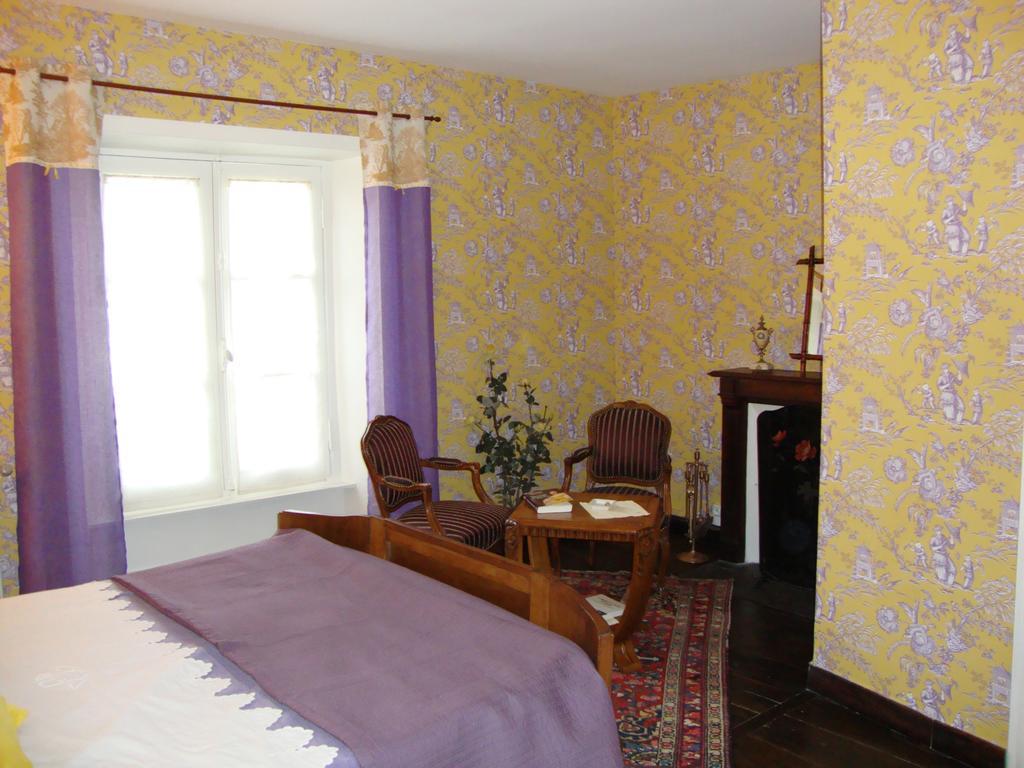 לינה וארוחת בוקר Solignac Domaine De La Dame De Lauriere מראה חיצוני תמונה