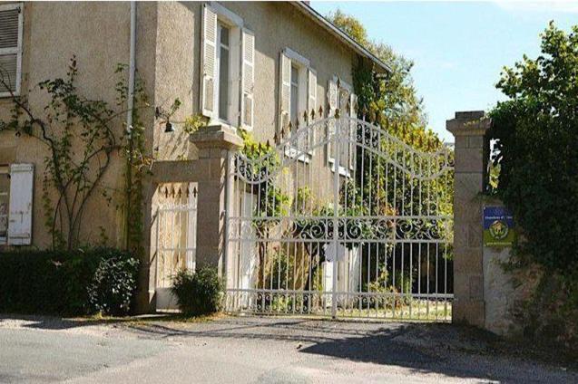 לינה וארוחת בוקר Solignac Domaine De La Dame De Lauriere מראה חיצוני תמונה